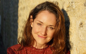Dr. Tamsin Lewis