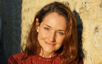 Dr. Tamsin Lewis