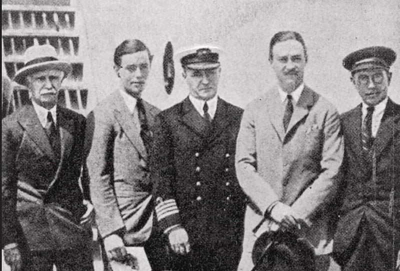 Percy Fawcett (second from right) and son Jack (second from left) on the way to Mato Grosso to search for the Lost City, photograph, 1925 (historyhit.com)