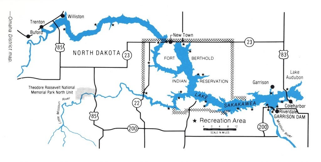 Illustration of new dams and the resulting lakes along the upper Missouri River that destroyed ancestral Native American land. Image source: The Federal Engineer, Damsites to Missile Sites: History of the Omaha District, U.S. Army Corps of Engineers. Omaha: The District, 1985. View Source