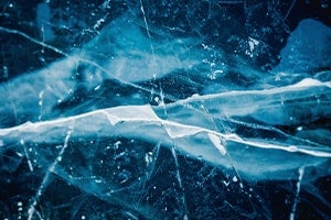 Blauer, geschliffener Kristall Hintergrund
