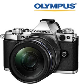 Olympus OM-D E-M5 Mark II + 12-40mm