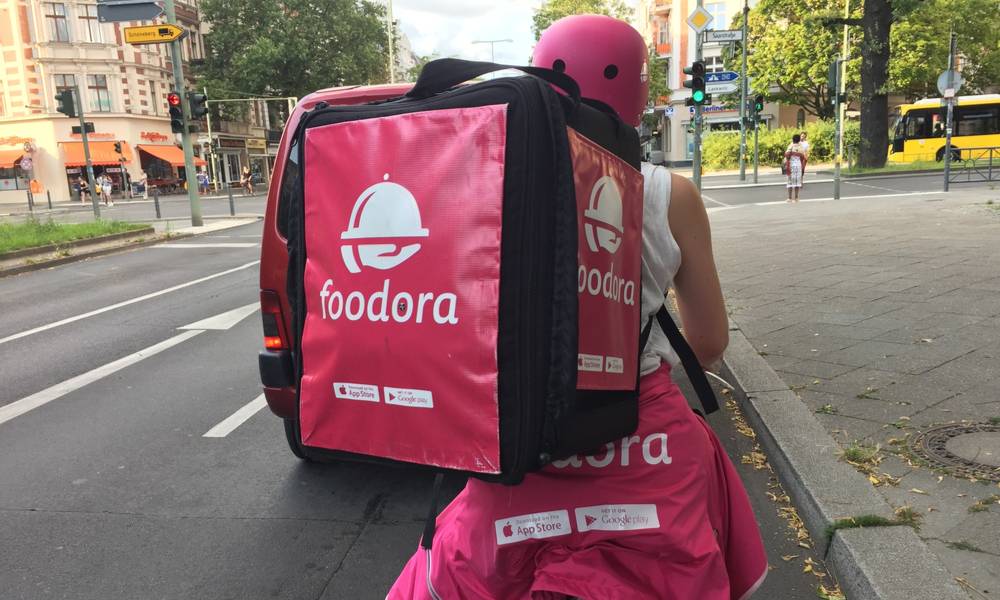Foodora delivery woman on a bicycle (1).jpg