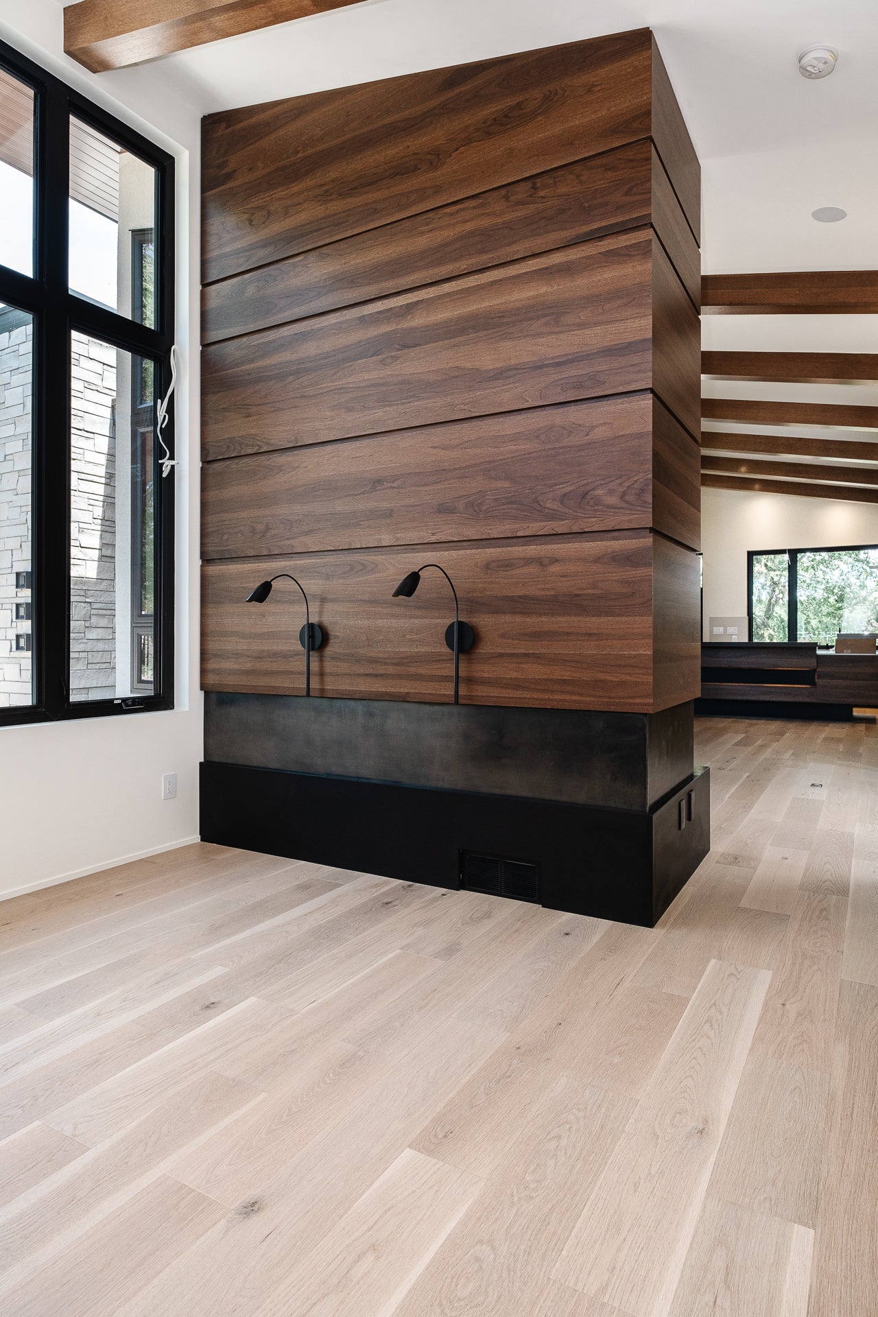 dark wood interior - Shinnoki - wood interior - veneer - veneer panels - wood panels