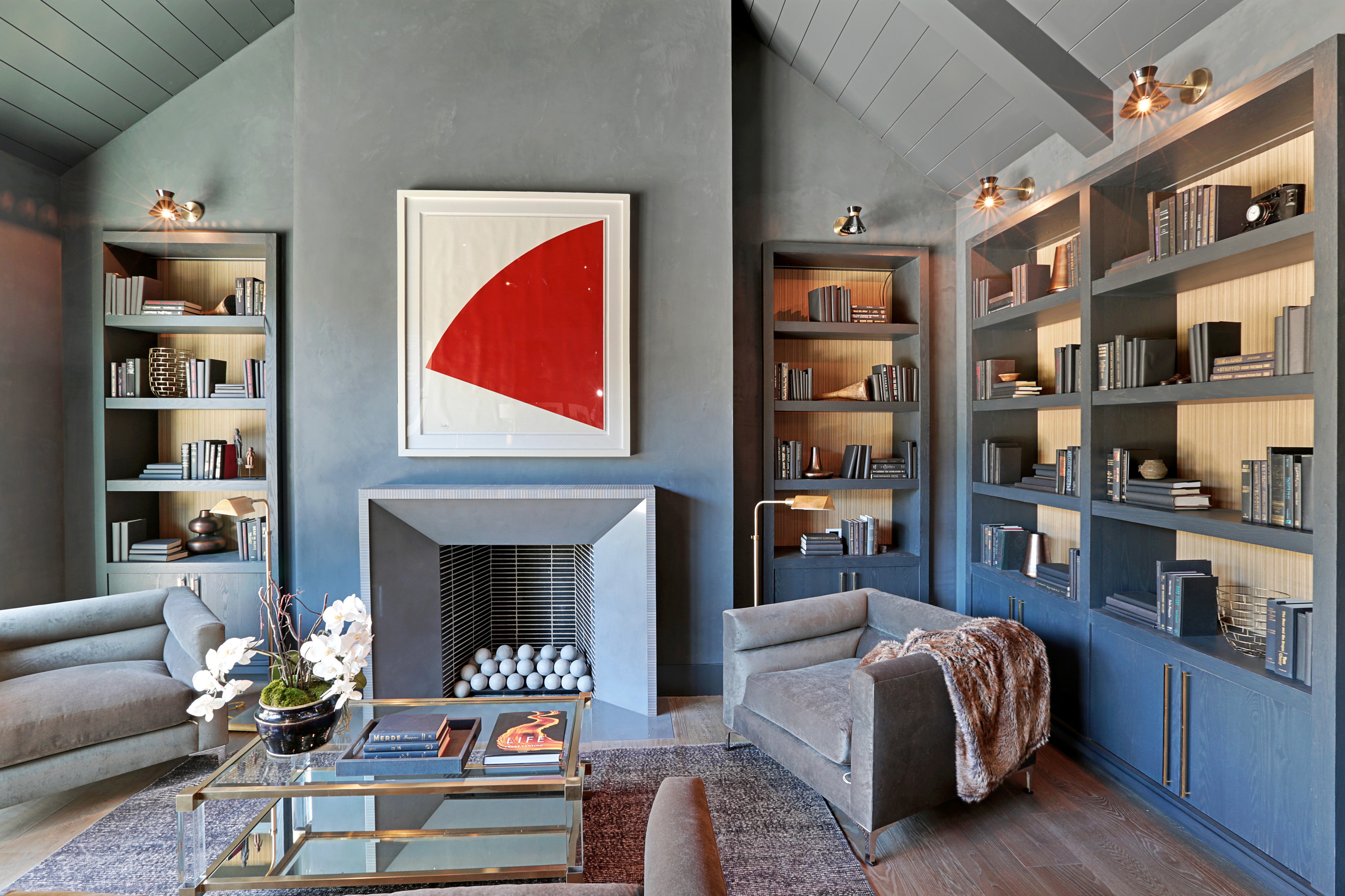 Shinnoki - grey wood interior - living room - residential