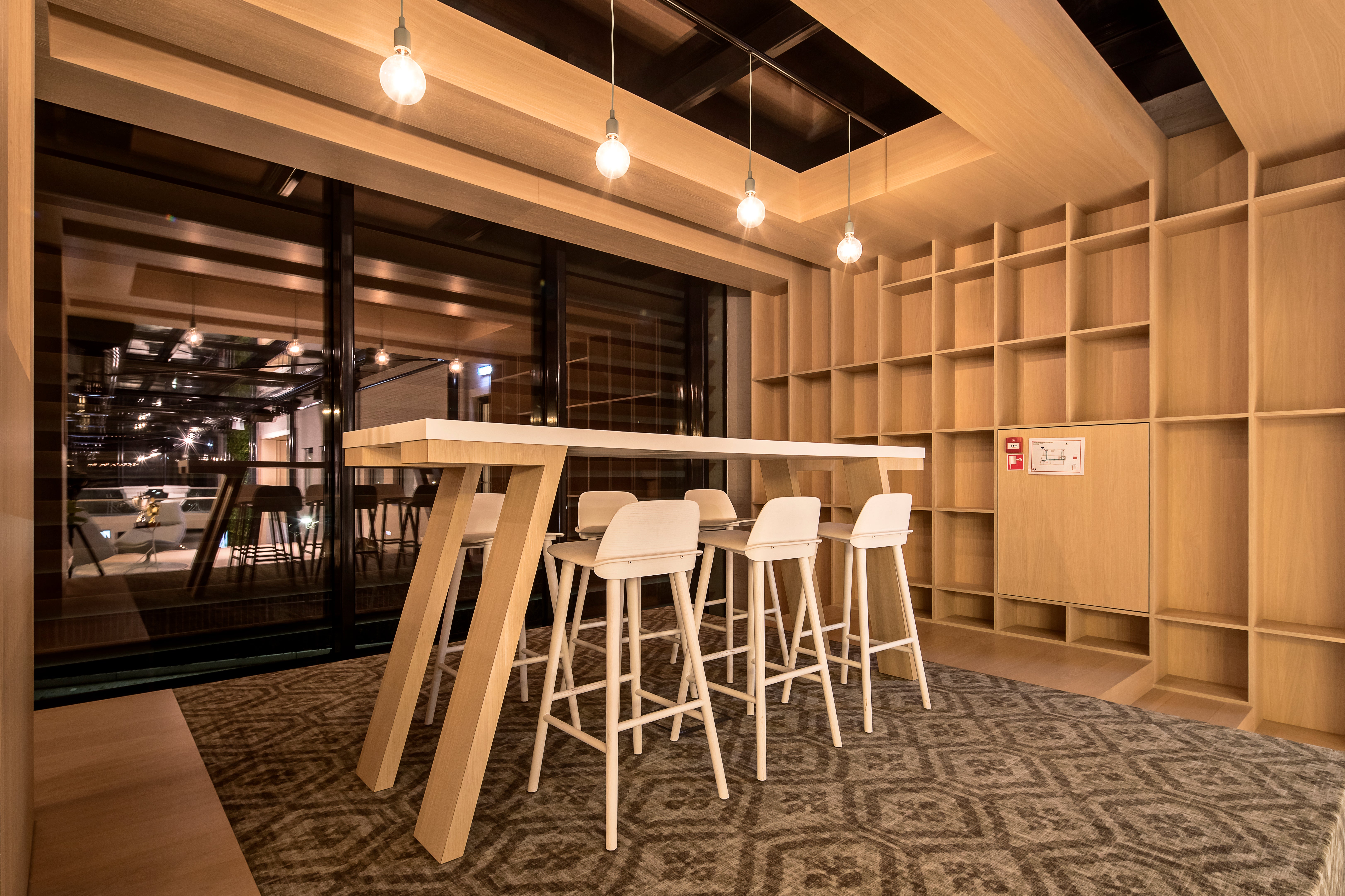 Wood interior - wooden cabinets - Shinnoki - Parky - Cabbani 