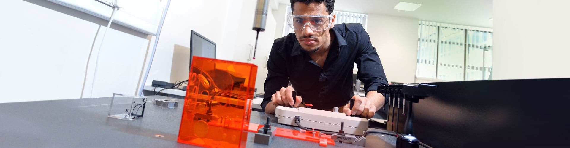 Strathclyde student in lab