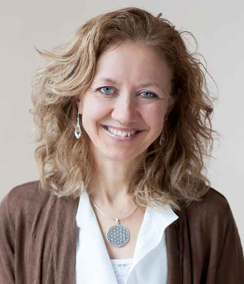 Suzanne West
