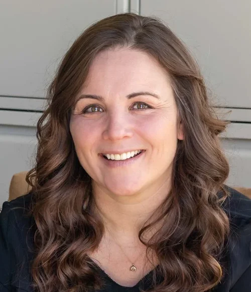 Dr. Sara Jahnke