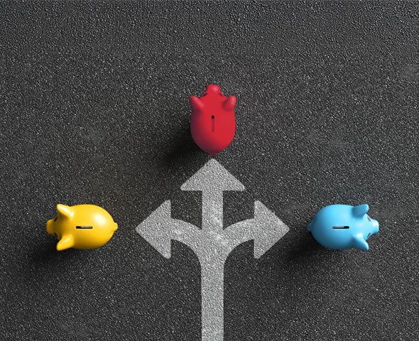 Three piggy banks surrounding a directional arrow.