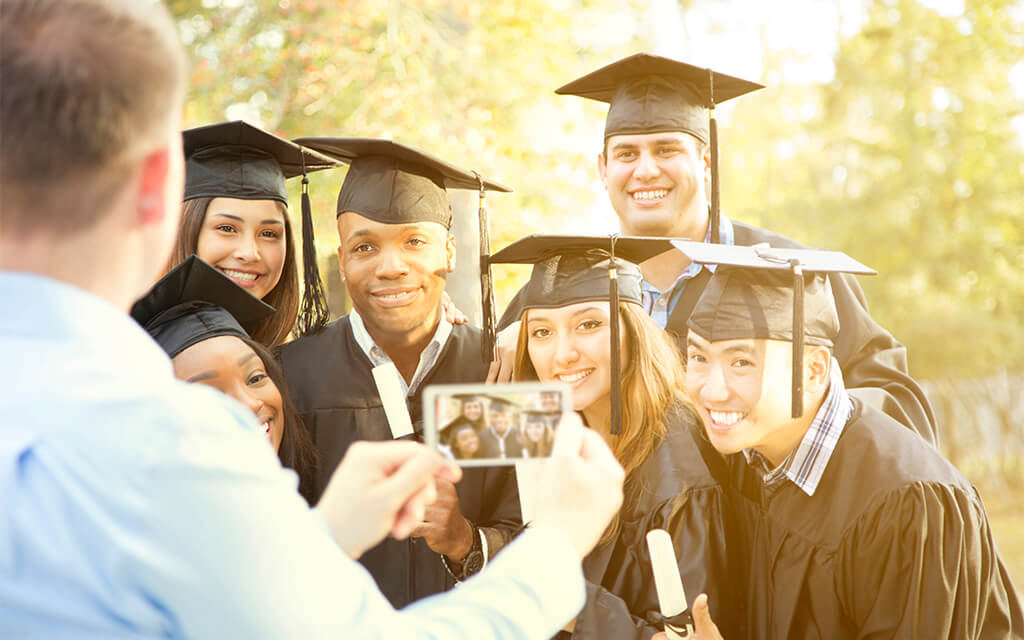 photographing graduating seniors