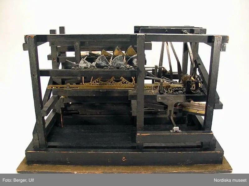 First difference engine of 1843, built by Pehr Georg and Edvard Scheutz, Nordic Museum, Sockhom (digitaltmuseum.se)