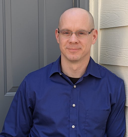 Sean Seyer Headshot