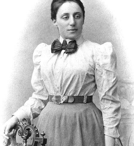 Portrait of Emmy Noether as a young woman, photograph, ca 1900 (Wikimedia commons)