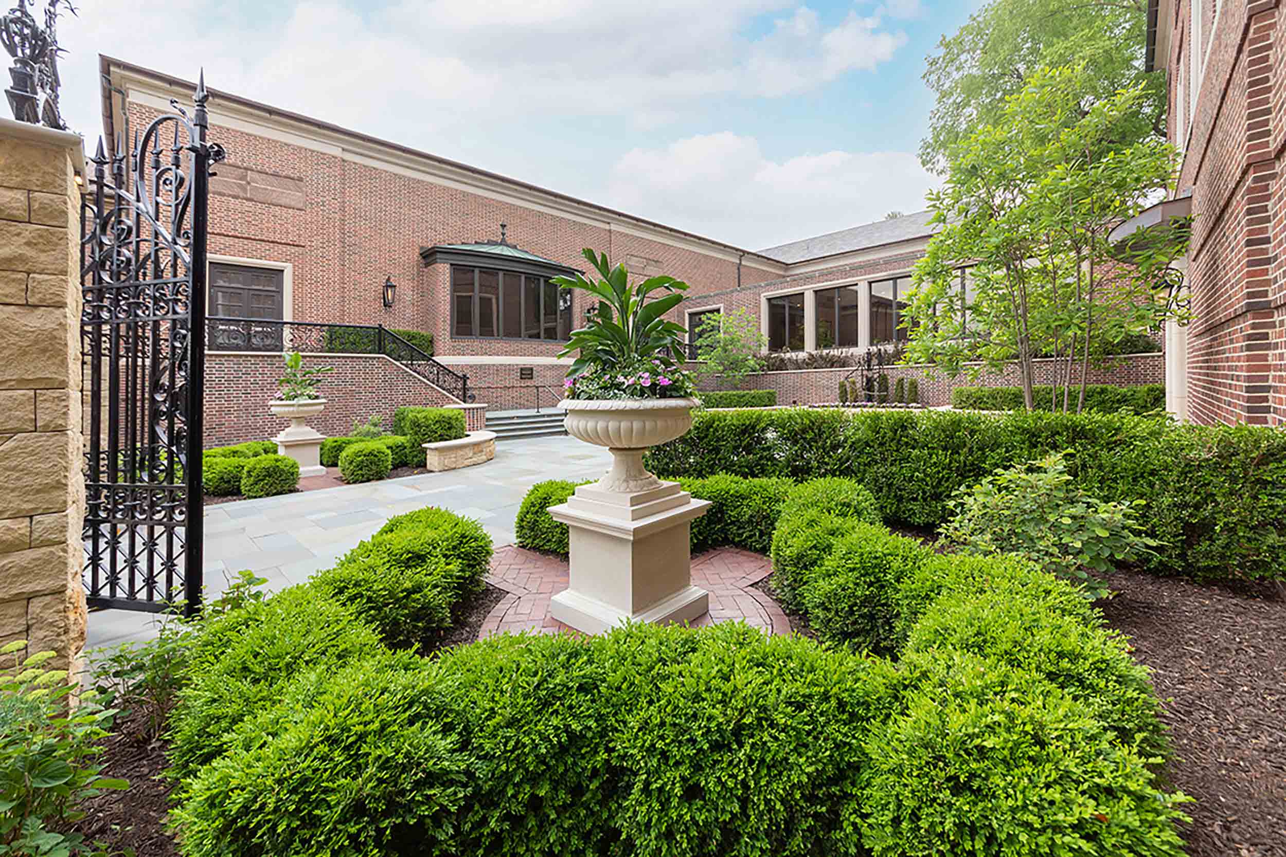 Linda Hall Library Bartlett Courtyard