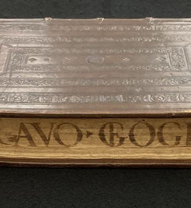 Binding and fore-edge label, Strabonis geographicorum, 1523 (The Linda Hall)