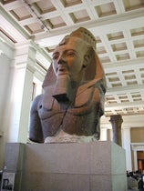 The Younger Memnon, a colossal syenite bust of Ramesses II, obtained for the British Museum in 1816 by Heny Salt but not put in place until 1821, modem photograph, British Museum, London, item EA 19 (Wikimedia commons)