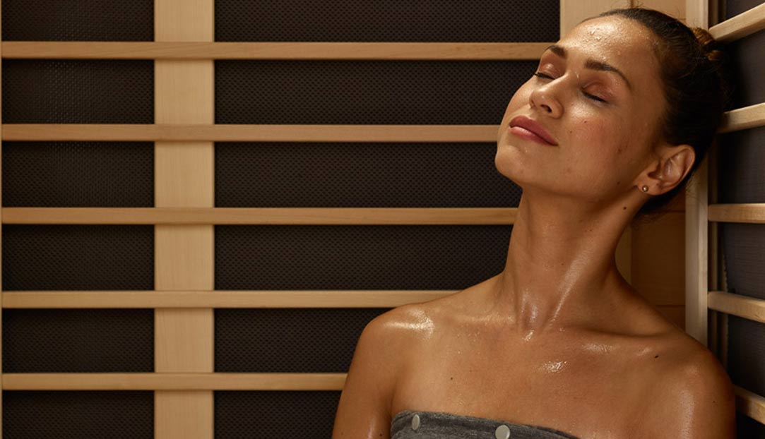 Detox Sweat in Sauna